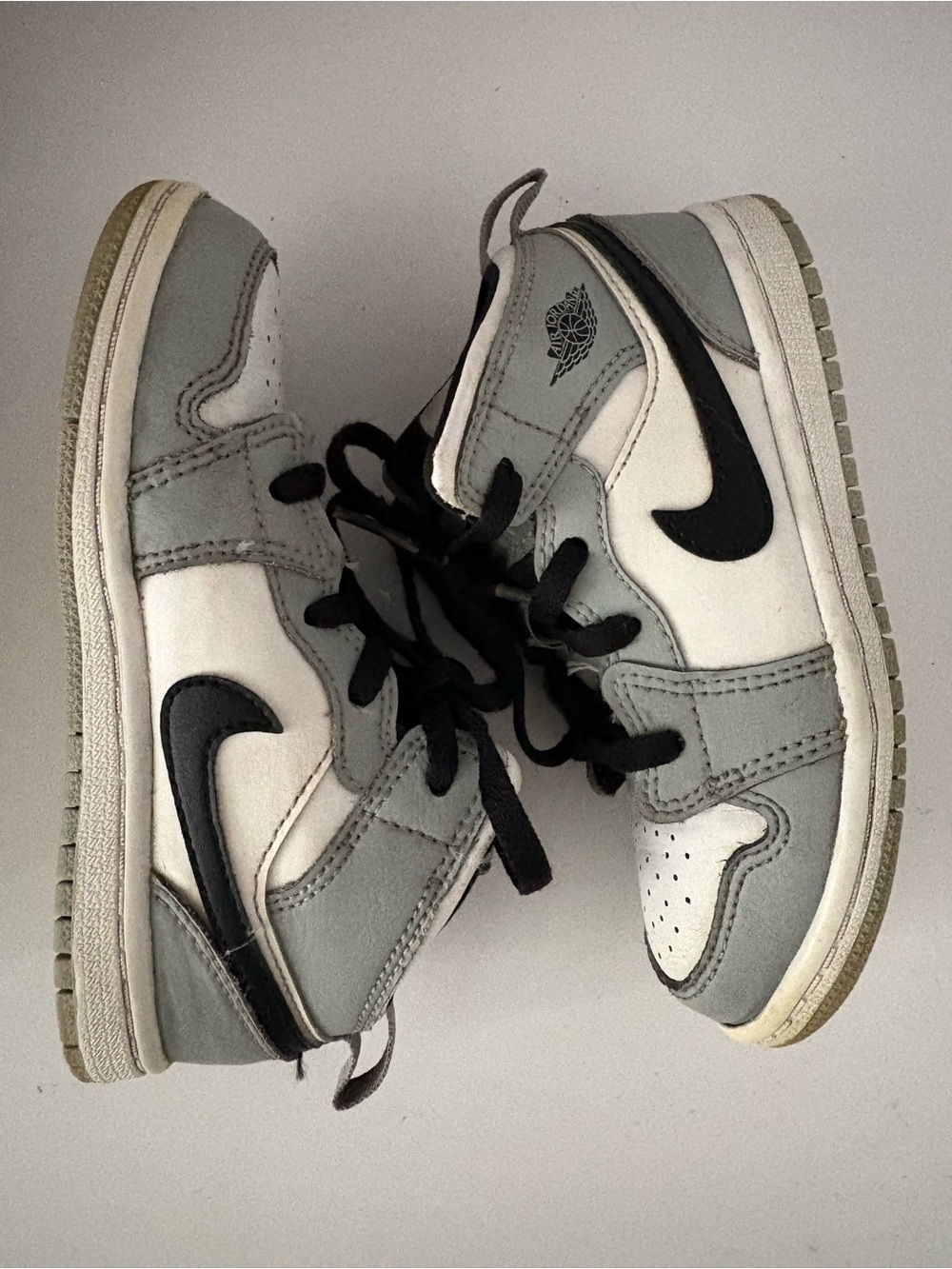 Jordan 1 Mid TD Light Smoke Gray Shoes 640735-092 Boys Size 10 / 10C - Picture 4 of 9